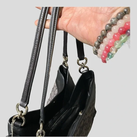 ๐จSOLD๐จ Coach Lexy shoulder bag - Picture 2 of 10